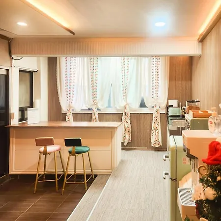 Romance Hotel