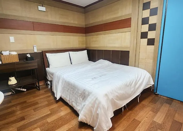 Motel Romance Seoul