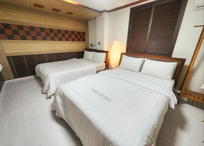 Romance Motel 3*