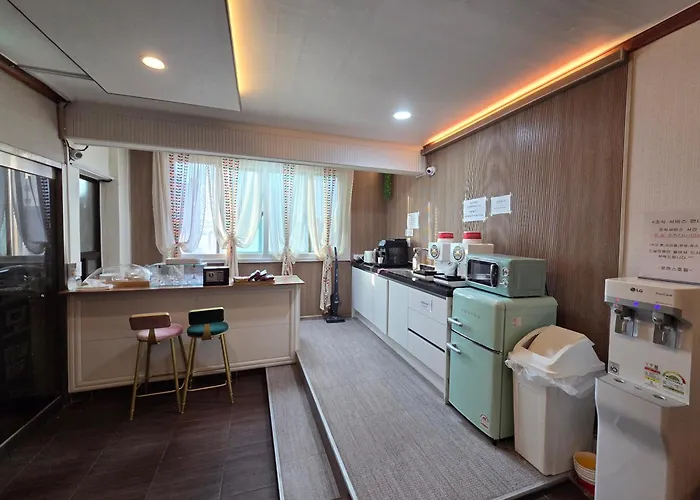 Motel Romance Seoul